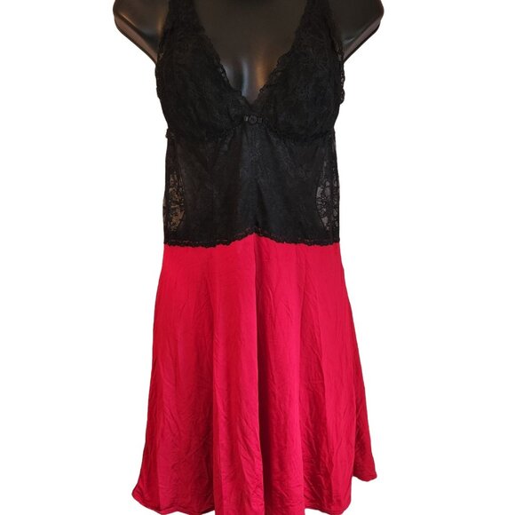 Felina Lingerie Black Lace & Red Satin Chemise Nightgown With Adjustable Straps - Picture 1 of 4